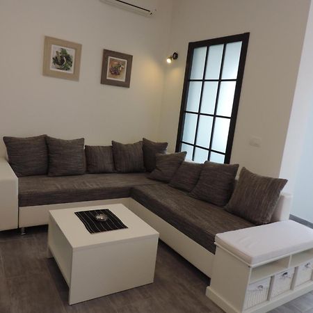 Apartments Lori Biograd Na Moru Εξωτερικό φωτογραφία