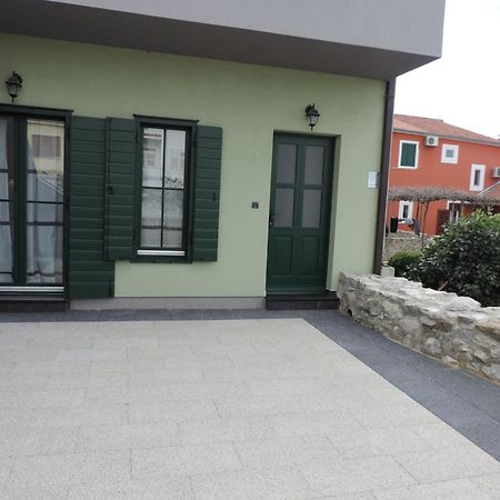 Apartments Lori Biograd Na Moru Εξωτερικό φωτογραφία
