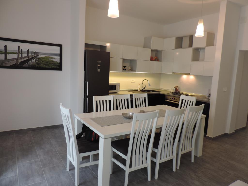 Apartments Lori Biograd Na Moru Δωμάτιο φωτογραφία